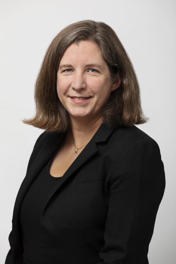 Denise Richards Headshot